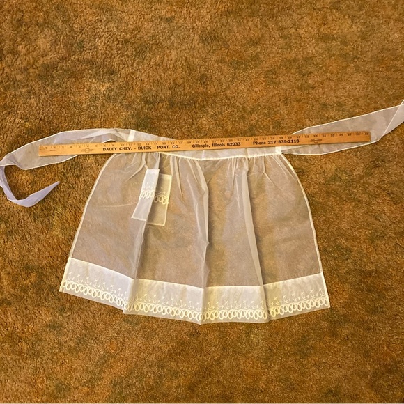 Vintage Lace & Sheer Chiffon Fancy Half Apron NWOT with Starch June Cleaver Vibe - Picture 6 of 6